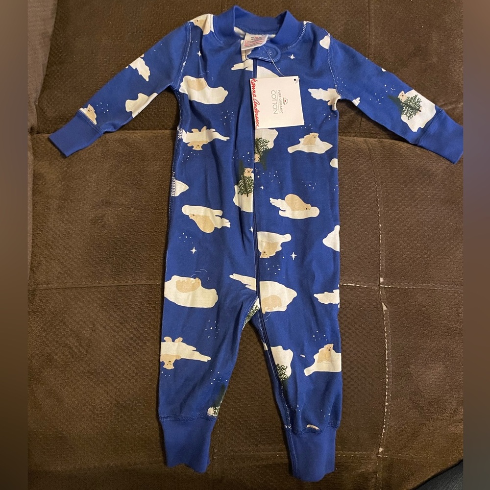 NWT Hanna Andersson Polar Bear Onesie Set 6-9 months